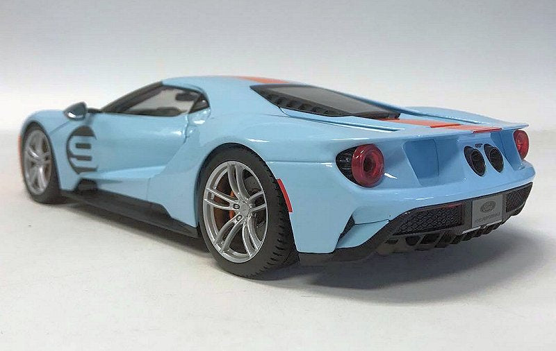 R/C 1:18 PREMIUM 2019 FORD GT HERITAGE